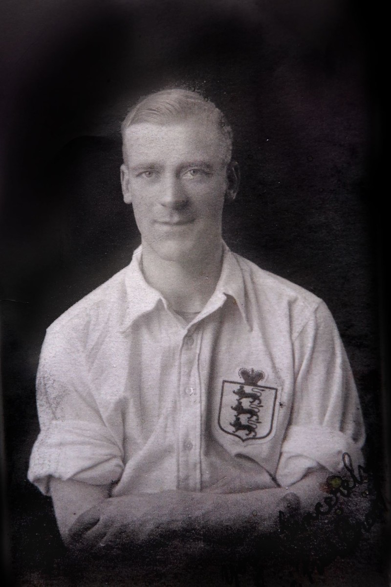 Other image for Plaque put up for one of Barnsley’s early greats Eric